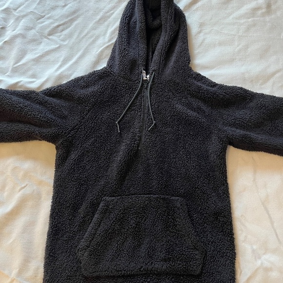 PINK Victoria's Secret 1/4 Zip Sherpa Hoodie - Picture 2 of 6